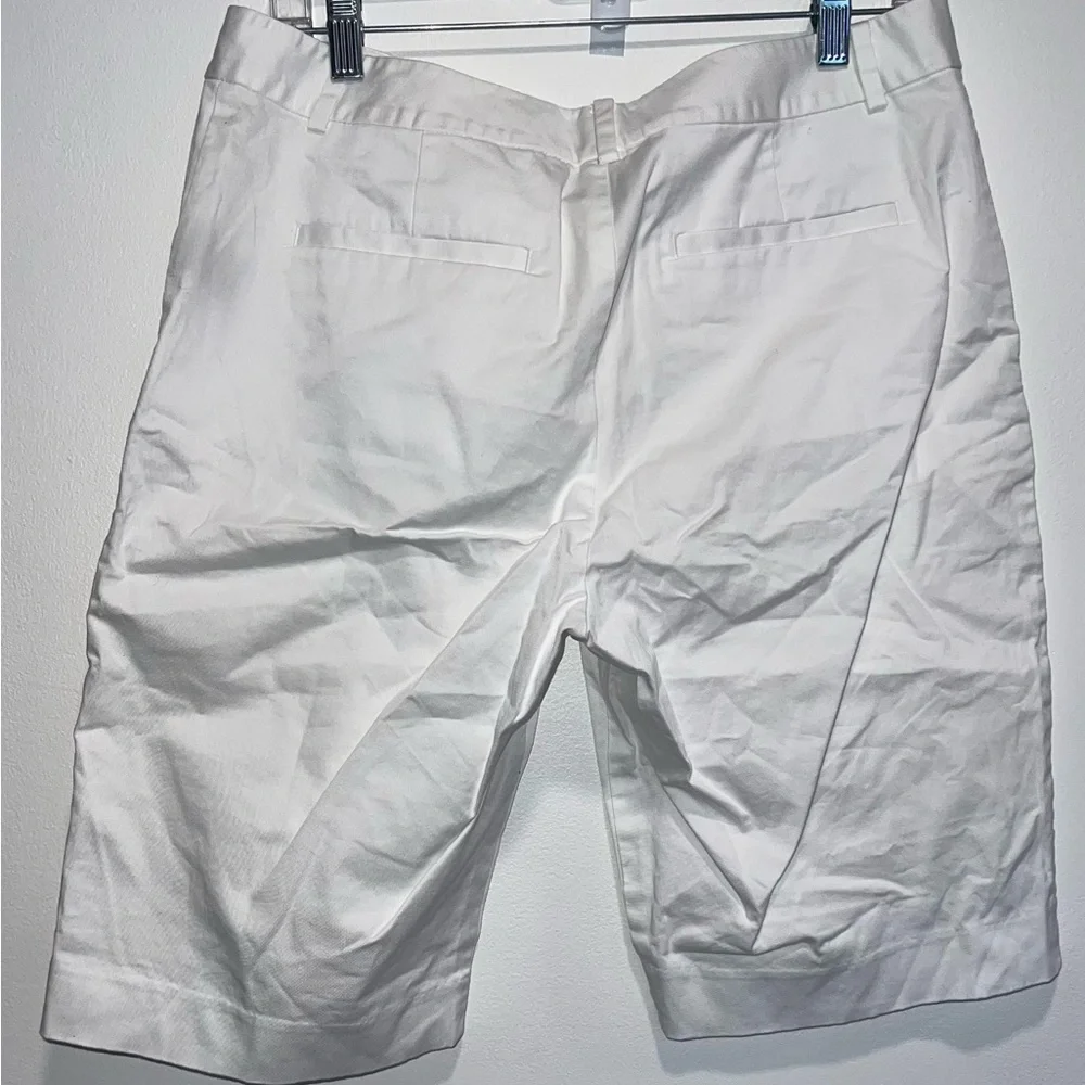 Lauren Ralph Lauren White Bermuda Shorts Lightweight Summer Essential - Picture 5 of 11